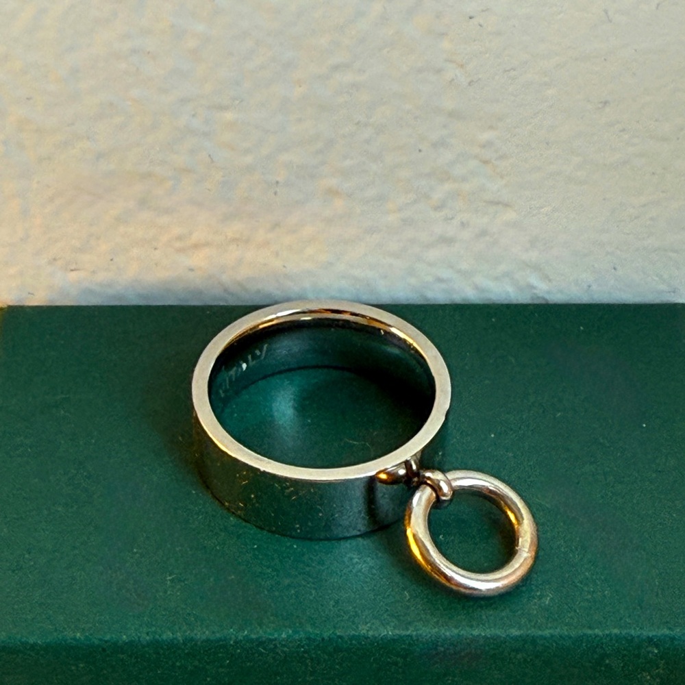 Vitaly Hinge ring